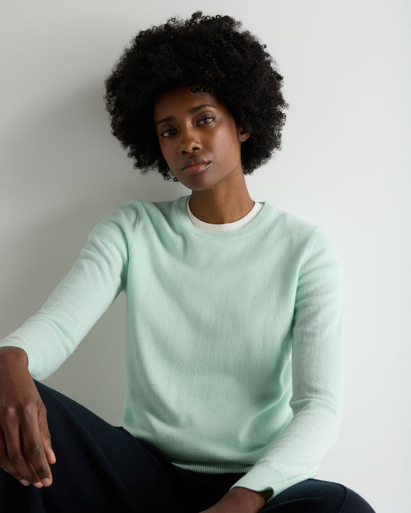 N.Peal Women's Evie Classic Round Neck Cashmere Jumper Mint Green