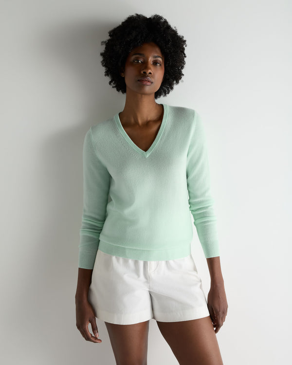 N.Peal Women's Phoebe V Neck Cashmere Jumper Mint Green