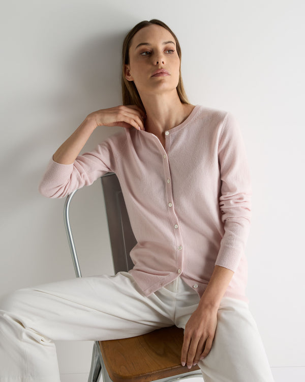N.Peal Women's Olivia Round Neck Cashmere Cardigan Powder Pink