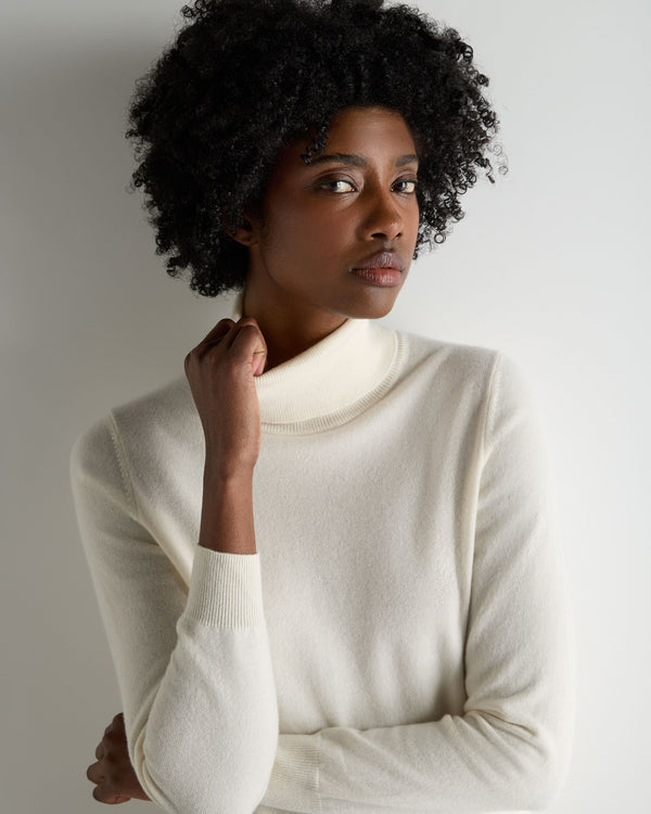Women's Luna Roll Neck Cashmere Jumper New Ivory White