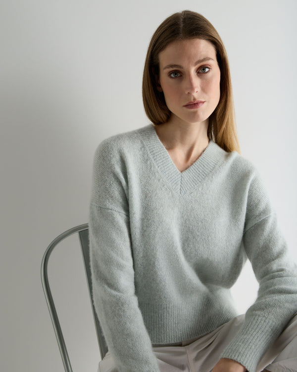 N.Peal Women's Plush V Neck Cashmere Jumper Mint Green