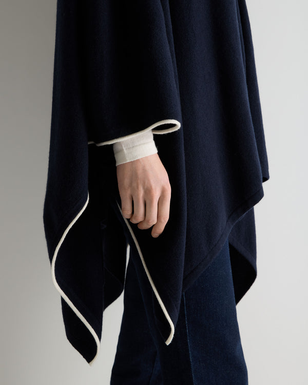 N.Peal Women's Contrast Trim Cashmere Cape Navy Blue