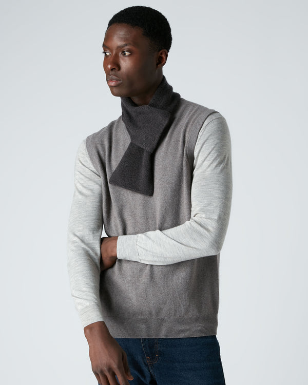 N.Peal 007 Herringbone Cashmere Scarf Brown