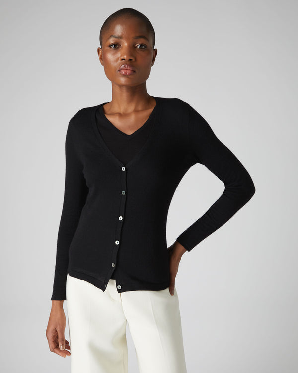 N.Peal Women's Superfine V Neck Cashmere Cardigan Black