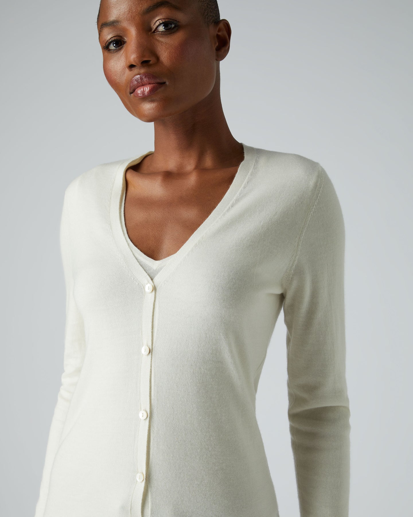 Women's Superfine V Neck Cashmere Cardigan New Ivory White | N.Peal