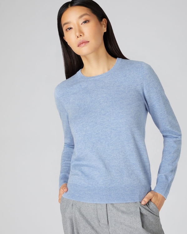 N.Peal Women's Round Neck Cashmere Jumper Cornflower Blue