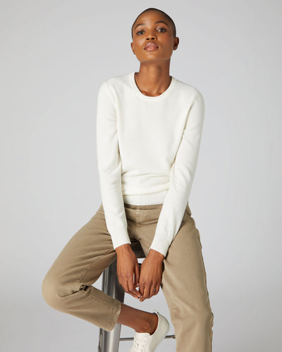 N.Peal Women's Evie Classic Round Neck Cashmere Jumper New Ivory White