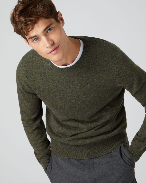 N.Peal Men's The Oxford Round Neck Cashmere Jumper Moss Green