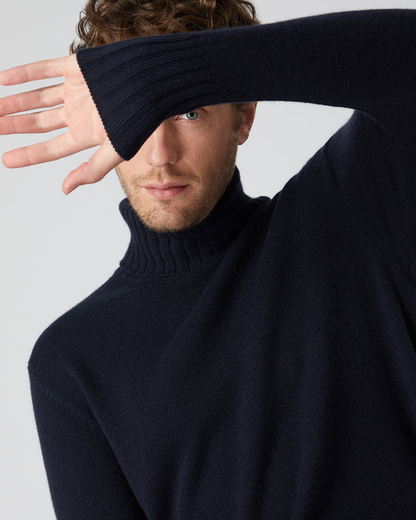 N.Peal Men's Chunky Roll Neck Cashmere Jumper Navy Blue
