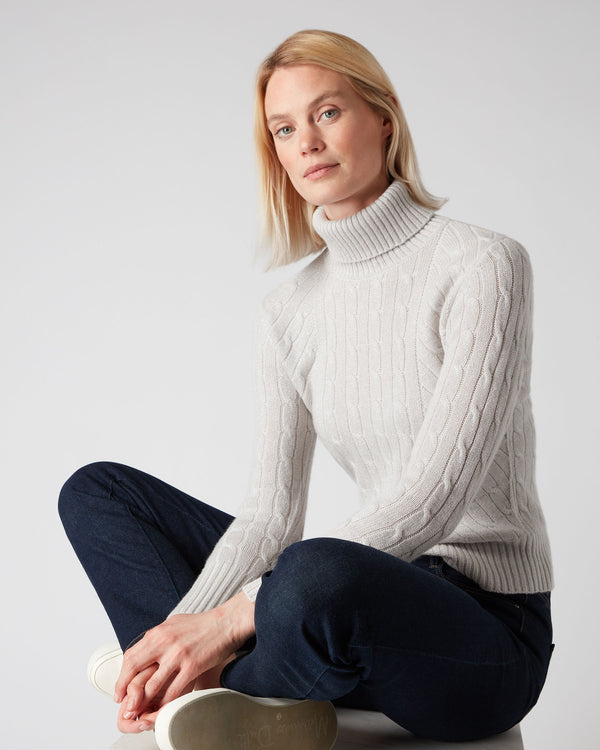 N.Peal Women's Cable Roll Neck Cashmere Jumper With Lurex Snow Grey Sparkle