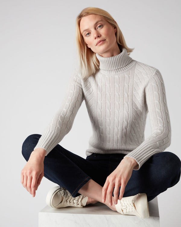 N.Peal Women's Cable Roll Neck Cashmere Jumper With Lurex Snow Grey Sparkle