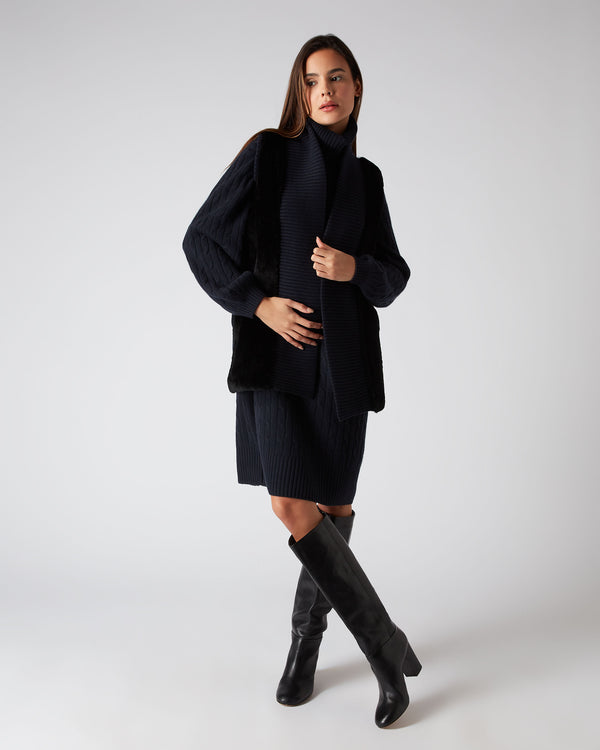 N.Peal Women's Shearling Belted Cashmere Gilet Navy Blue