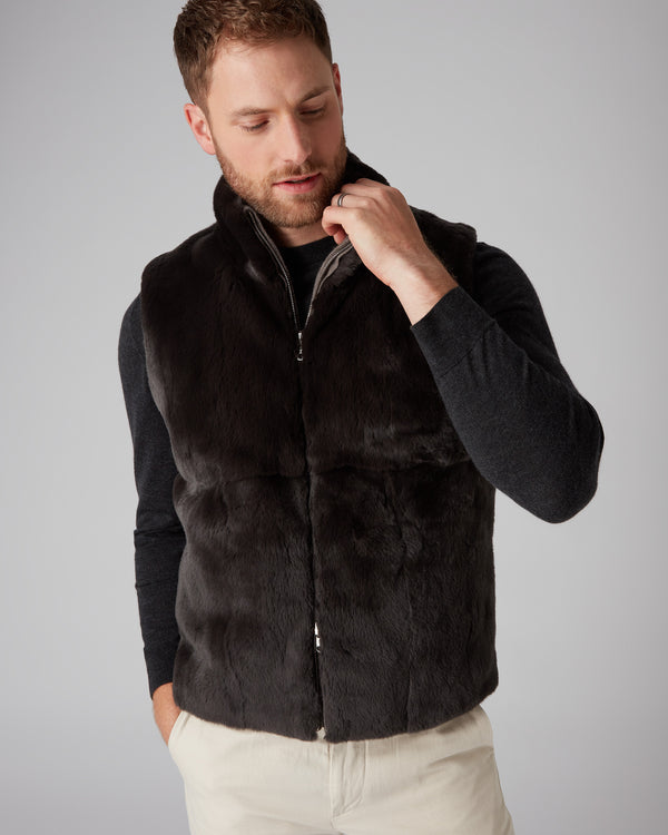 N.Peal Men's Cable Fur Lined Gilet Taupe Brown