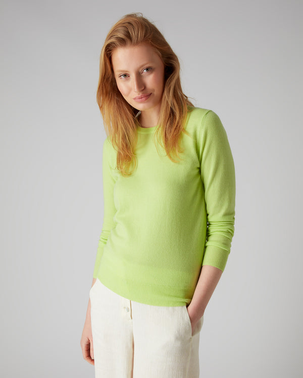 N.Peal Women's Round Neck Cashmere Jumper Key Lime Green