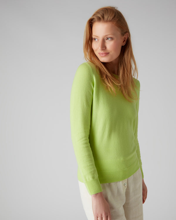 N.Peal Women's Round Neck Cashmere Jumper Key Lime Green